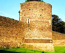 A stretch of Canterbury wall; photo © S. Alsford