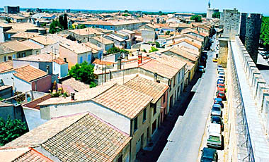 Aigues-Mortes interior