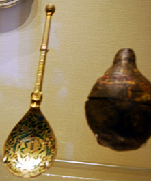spoon and carrying case; photo &copy; S. Alsford