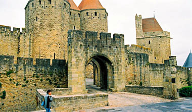 Carcassonne gateway