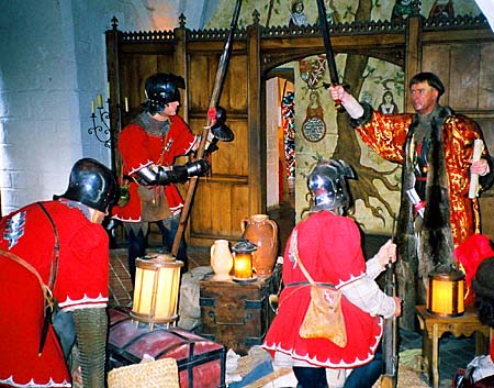 Warwick the Kingmaker rallies his troops; photo © S. Alsford